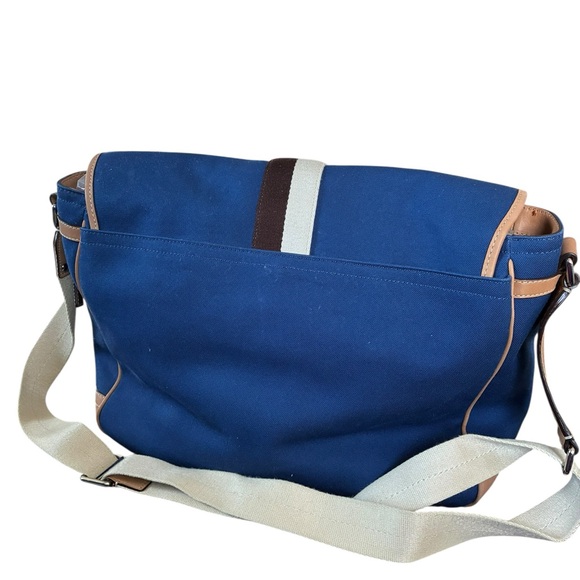 Coach 2009 Voyager Messenger Bag - Picture 2 of 13